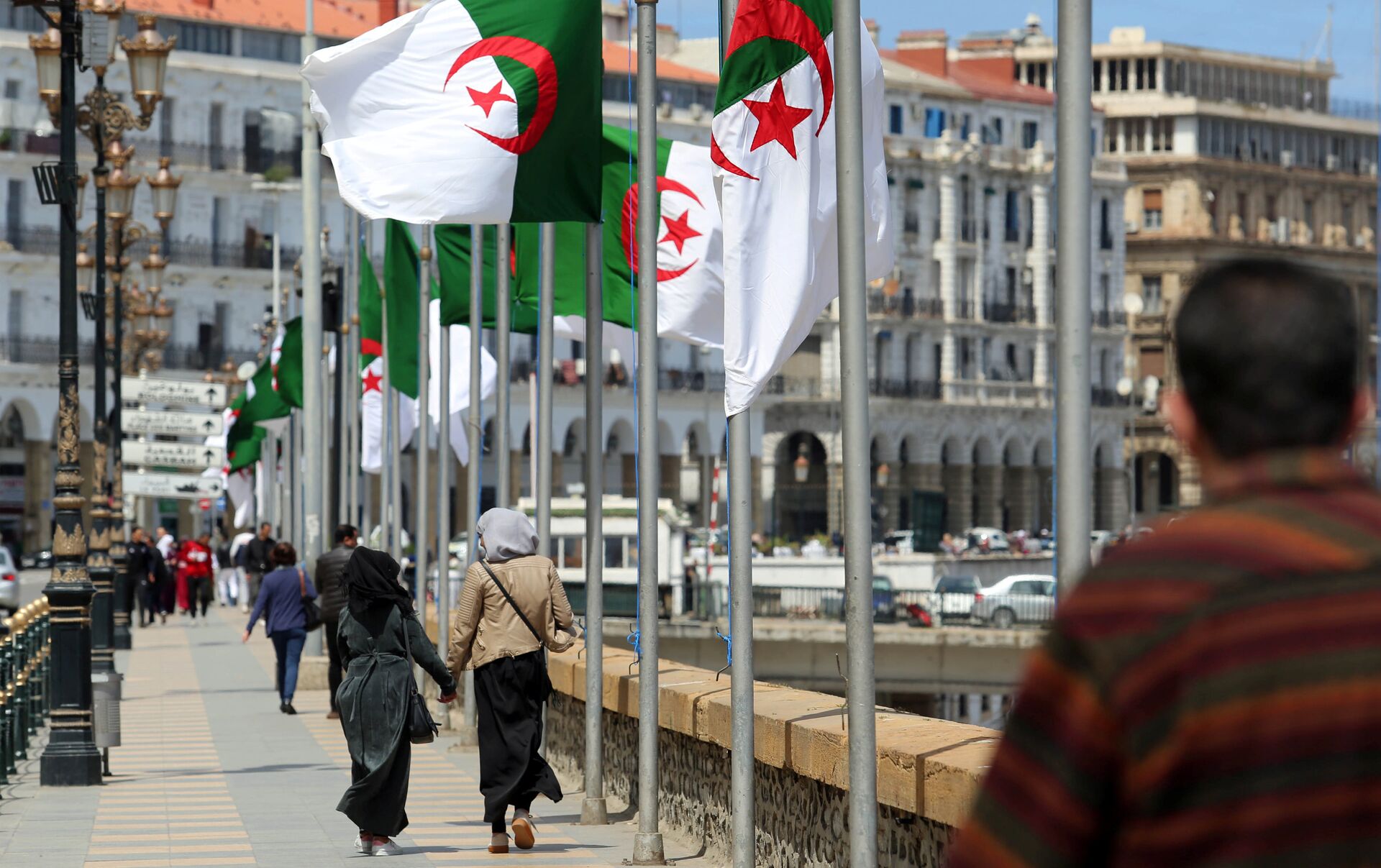 نمو بــ 3.5 % ..صندوق النقد الدولي يرفع توقعاته للجزائر 