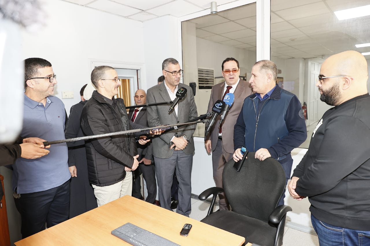 وزير الاتصال يطالب بجبهة إعلامية وطنية لتعزيز الهوية ومواجهة التحديات 